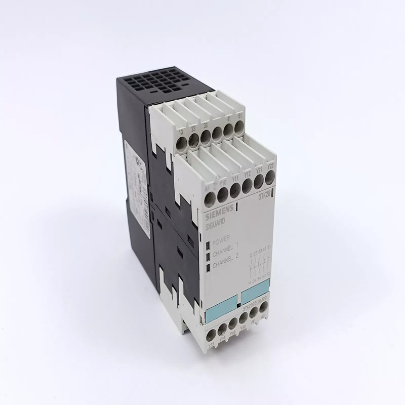 Siemens 3TK2825-1AJ20 Safety Contactor