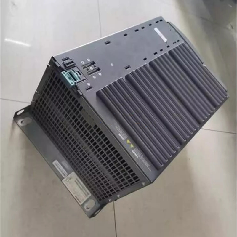 Siemens SINAMICS S120 Drive Controller 6SL3210-1SE31-5UA0