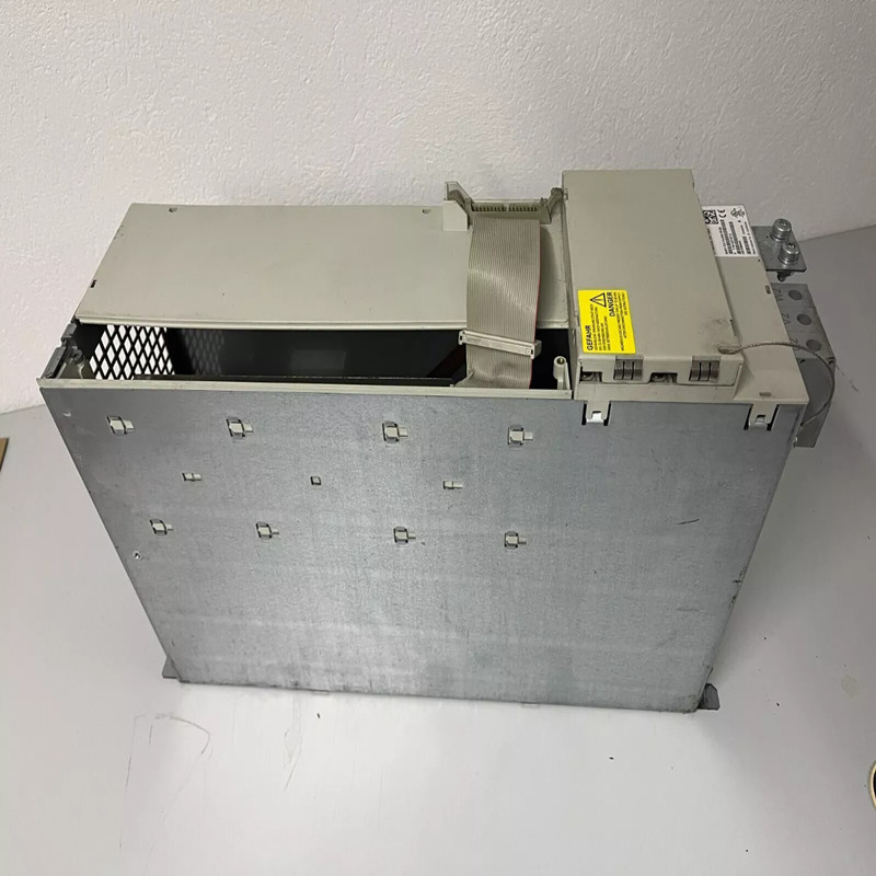 Siemens 6SN1123-1AA00-0EA2 - SIMODRIVE 611 Power Module