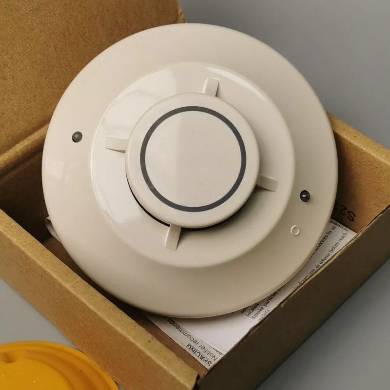 Honeywell TC808B1066AUS-IV Heat Detector