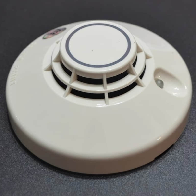 Johnson Controls J-651T Point Type Heat Detector 