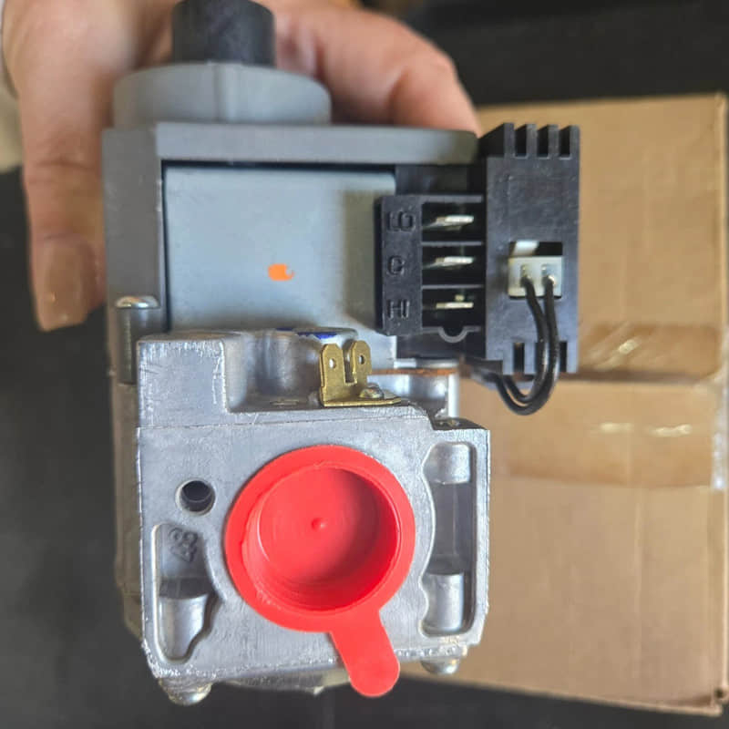 Honeywell Resideo VR8305Q 4153 Furnace Gas Valve