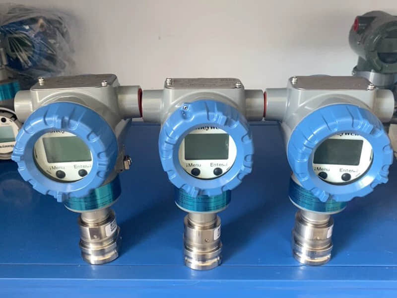 Introduction: Reliable Pressure Measurement in High-Pressure Steam Introduction: Reliable Pressure Measurement in High-Pressure Steam